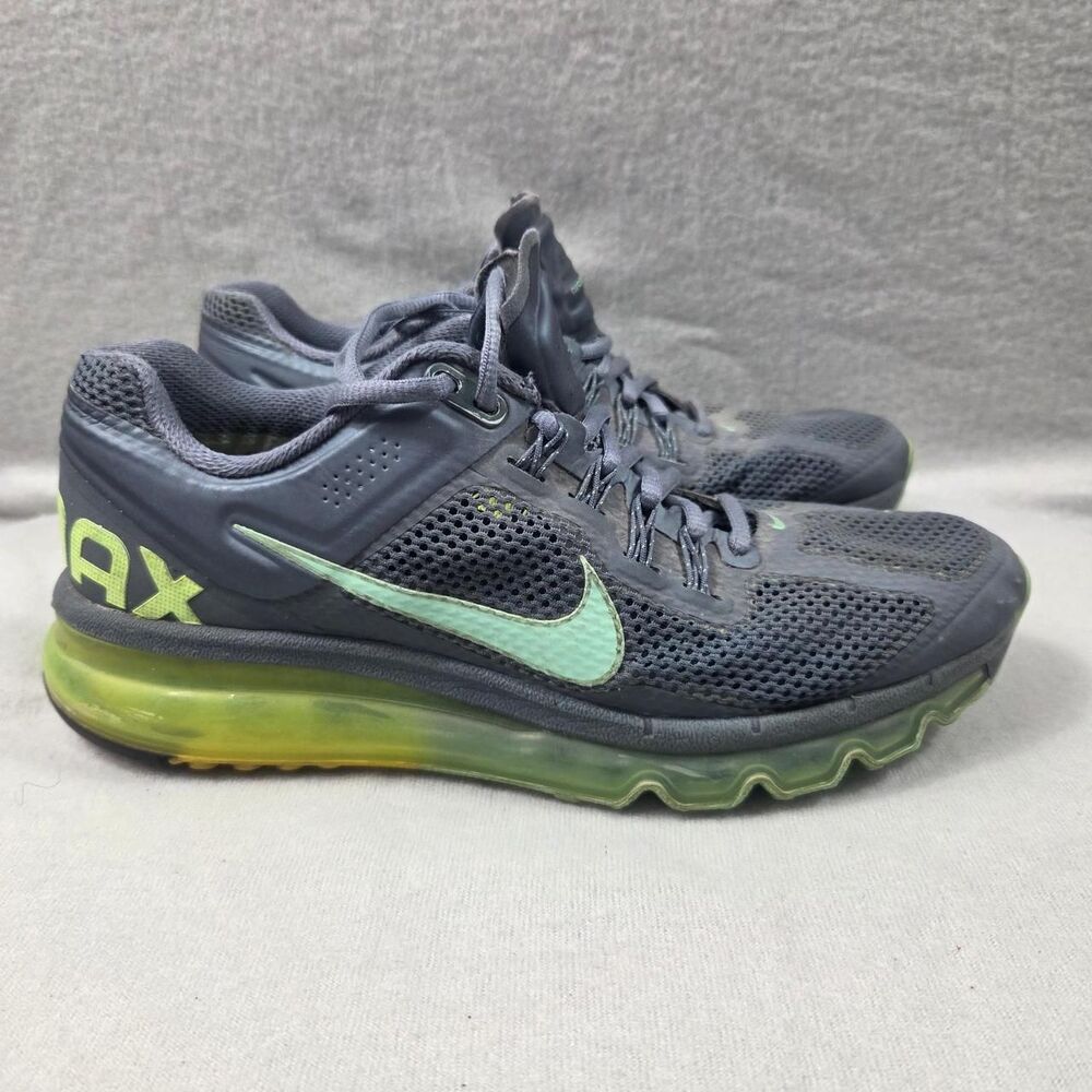 Nike Men's Black and Grey Trainers